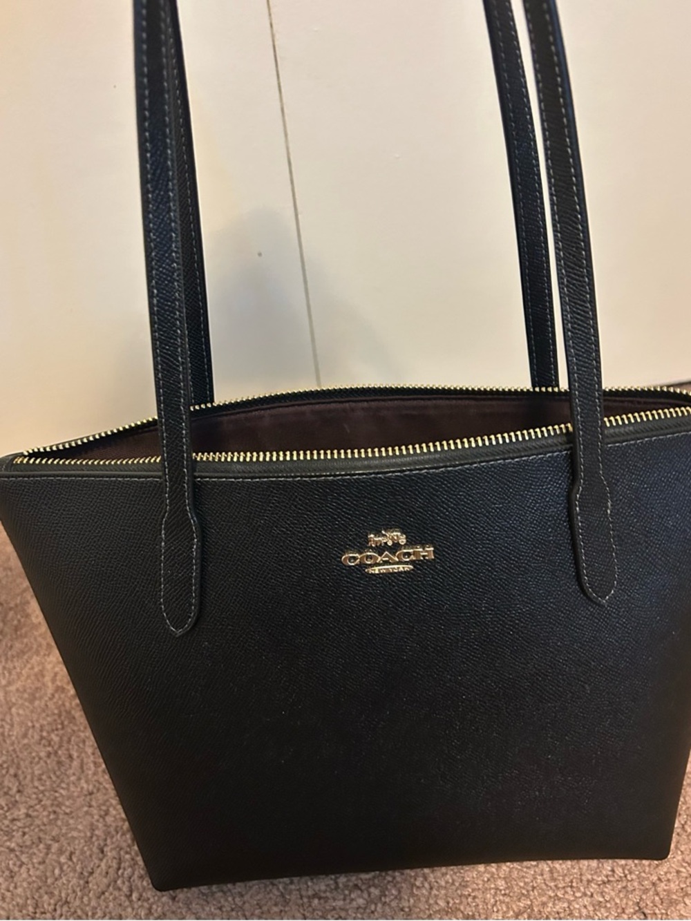 Coach Fiona zip tote black bag - Picture 4 of 6